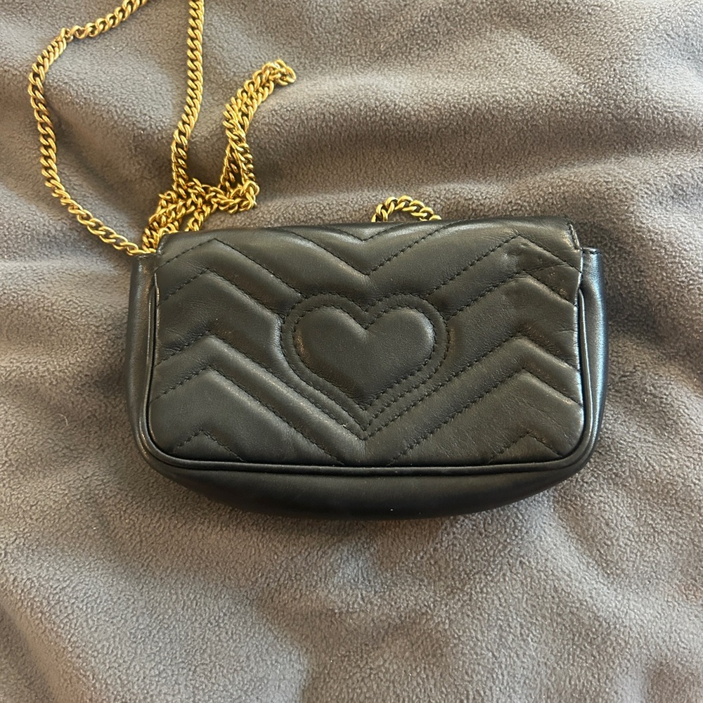 SOLD! Black Cross Body Gucci Marmot Super Mini - Picture 2 of 3